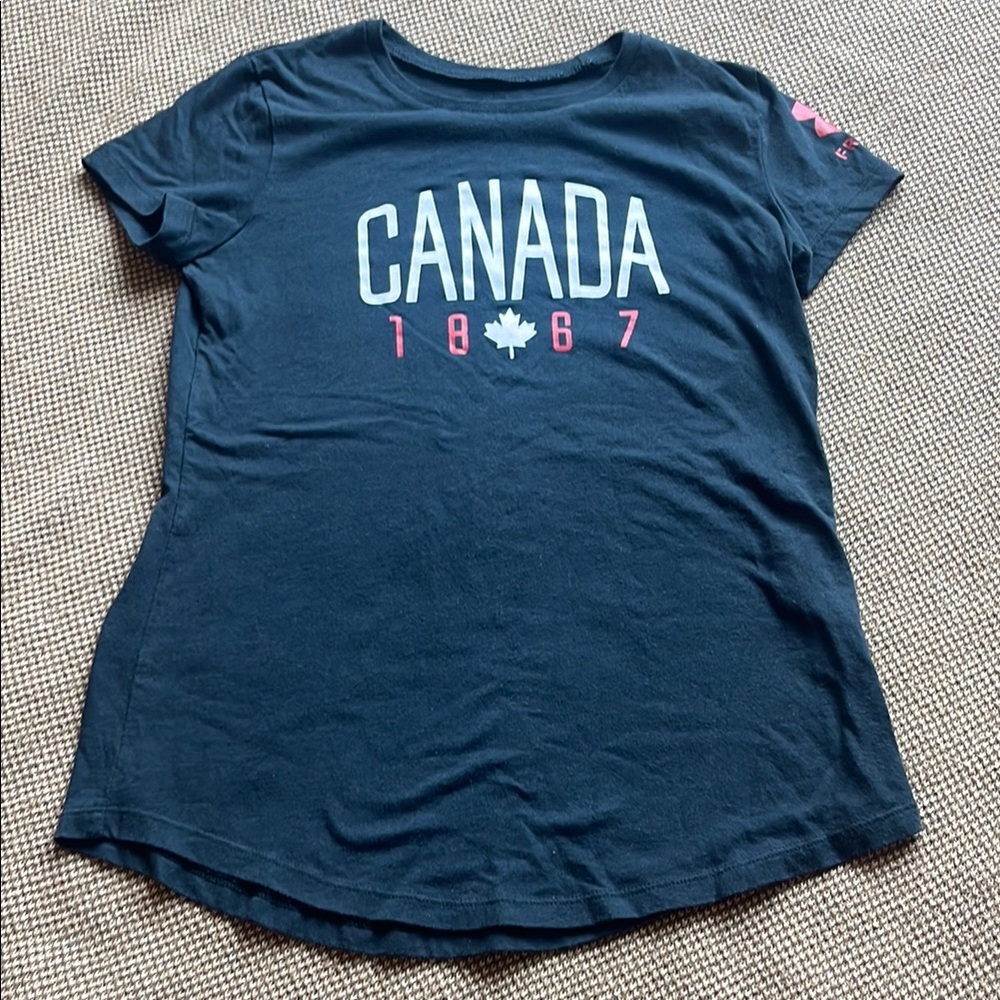 Under Armour | Canada Tee, Girls Medium